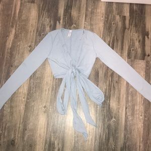 Light blue cropped wrap long sleeve